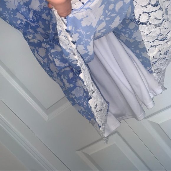 Disney Dress Size Small Blue White Floral Alice in Wonderland‎  Floral Lace - Picture 10 of 15